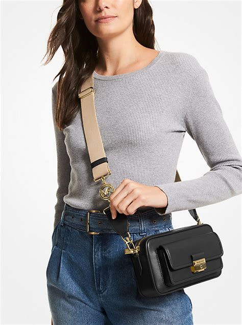 michael kors bradshaw medium leather camera bag|Michael Kors bradshaw shoulder bag.